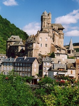http://www.gitedecombes.fr/wp-content/uploads/estaing.jpg